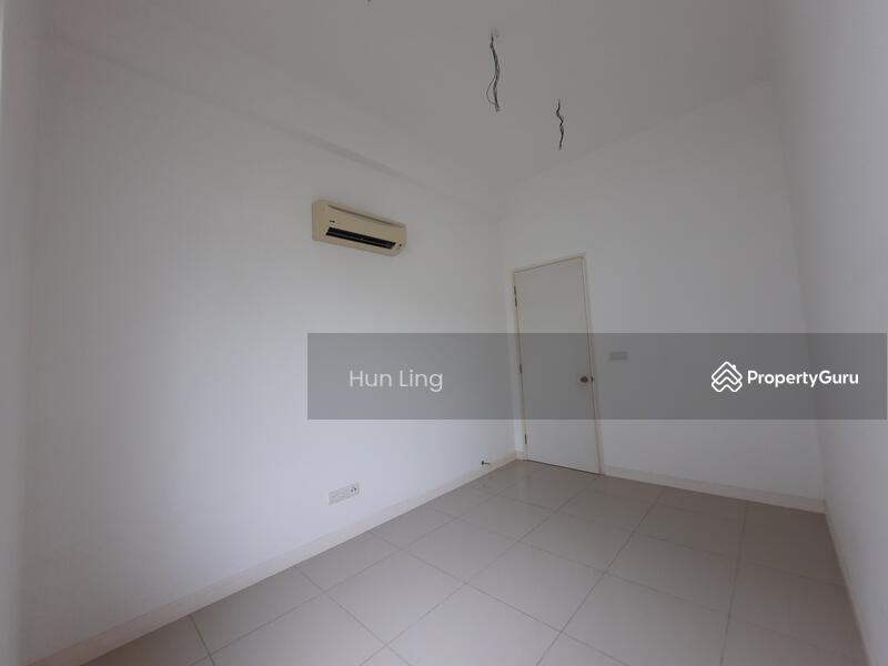 Semi-Detached House for Sale in Puchong (Selangor) - Hun Ling - PropertyGuru.com.my