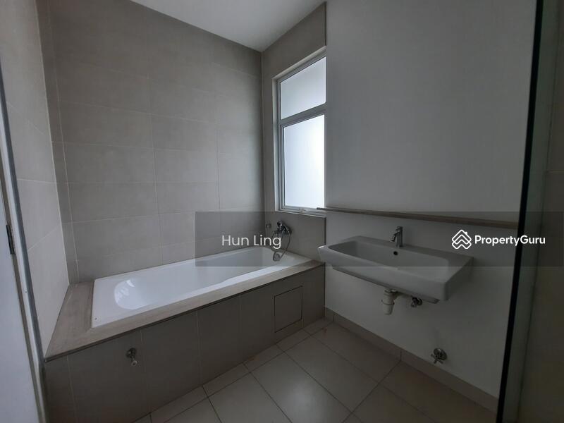 Semi-Detached House for Sale in Puchong (Selangor) - Hun Ling - PropertyGuru.com.my