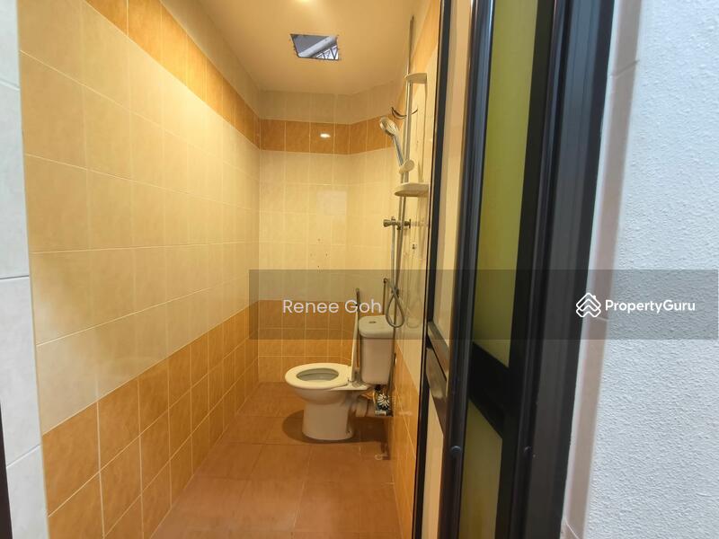 Untuk Dijual - 4.5 Storey Commercial Renovated Building At Jalan Pahang