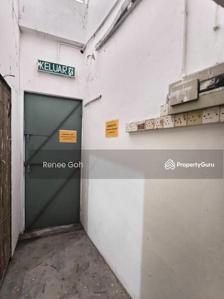 Untuk Dijual - 4.5 Storey Commercial Renovated Building At Jalan Pahang