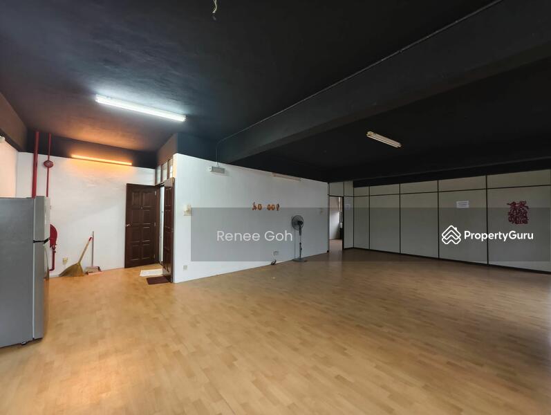 Untuk Dijual - 4.5 Storey Commercial Renovated Building At Jalan Pahang