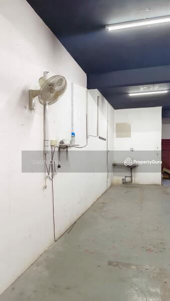 Untuk Dijual - Taman Bullion Mewah Corner Shop