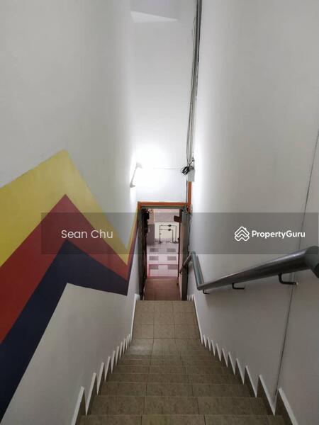 Untuk Dijual - Taman Bullion Mewah Corner Shop