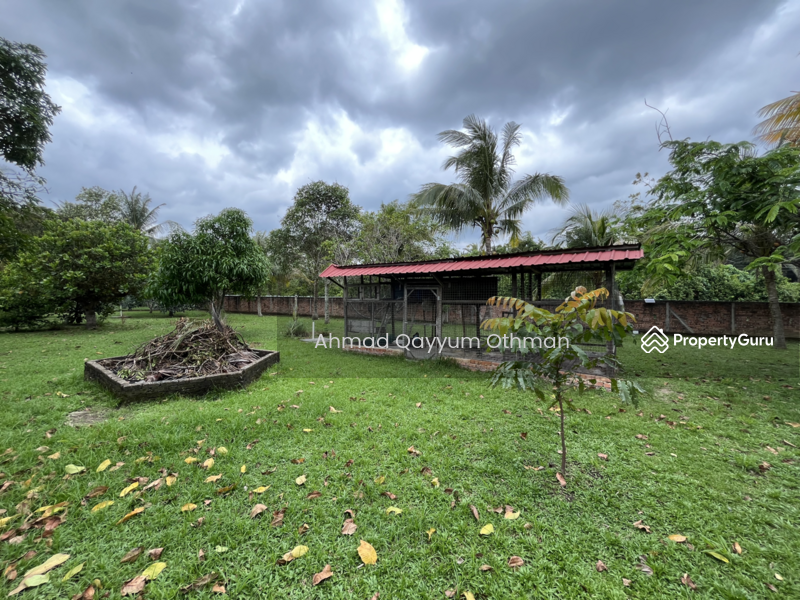 For Sale - Bungalow House with Private Garden @ Alor Gajah
