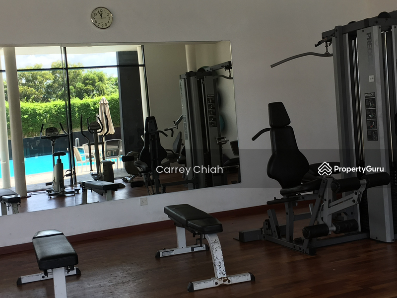 For Sale - 2 storey Corner, Lake Edge Puchong