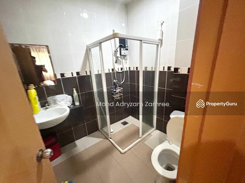 Semi-Detached House for Sale in Seksyen 9 (Shah Alam) - Mohd Adryzam - PropertyGuru.com.my