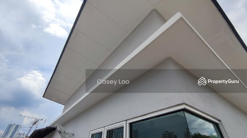 Untuk Dijual - Corner 3 storey House Taman Sr Sinar Kepong Segambut