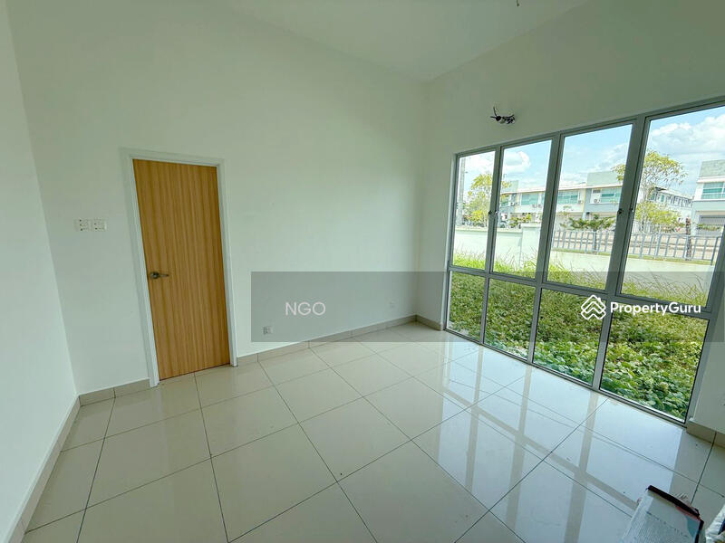 Untuk Dijual - Brand New Corner Lot Double Storey Semi Detached Taman Pura Kencana