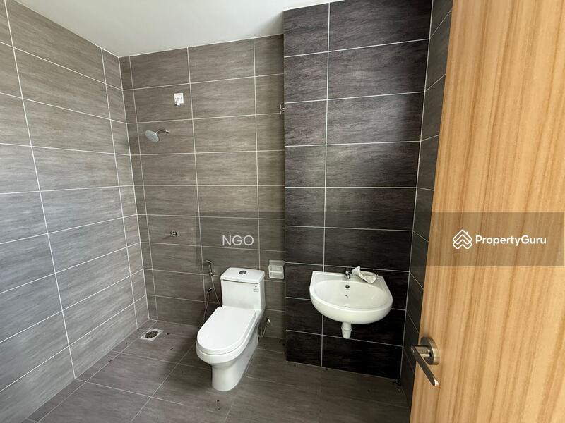 Untuk Dijual - Brand New Corner Lot Double Storey Semi Detached Taman Pura Kencana