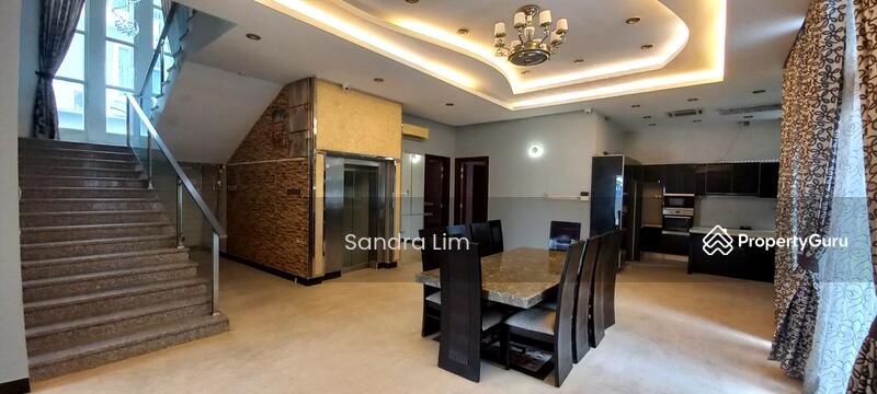 Untuk Dijual - Bungalow at Subang Heights