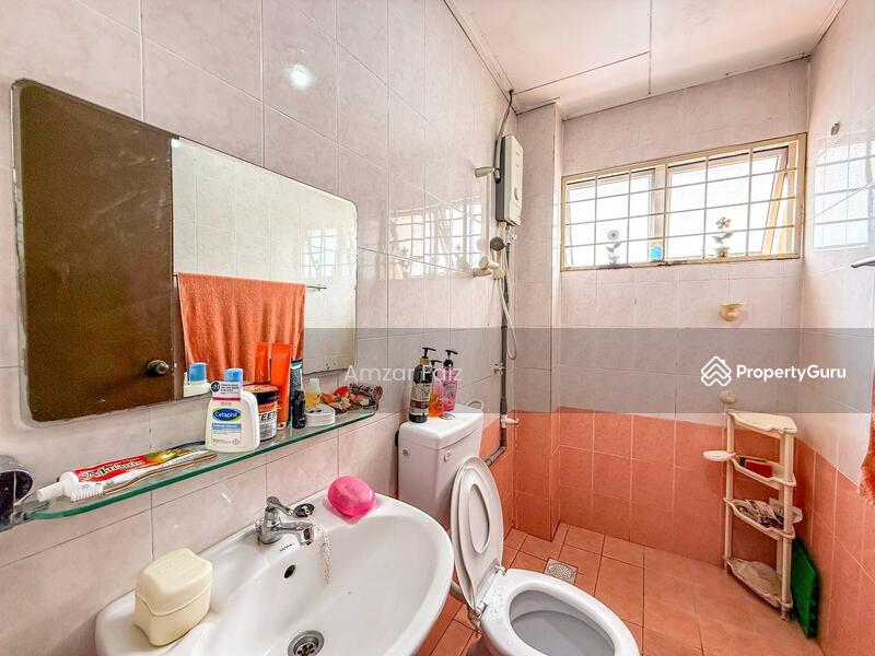 Rumah Teres 2 Tingkat untuk Dijual di Seksyen 23 (Shah Alam) - Amzar Faiz - PropertyGuru.com.my