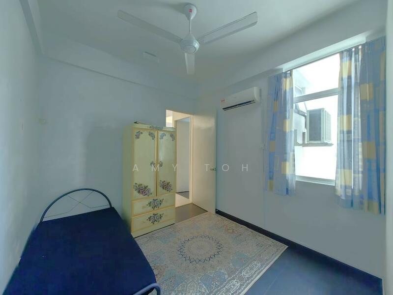 Untuk Disewa - The Oasis