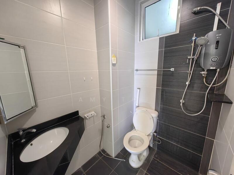 Untuk Disewa - The Oasis