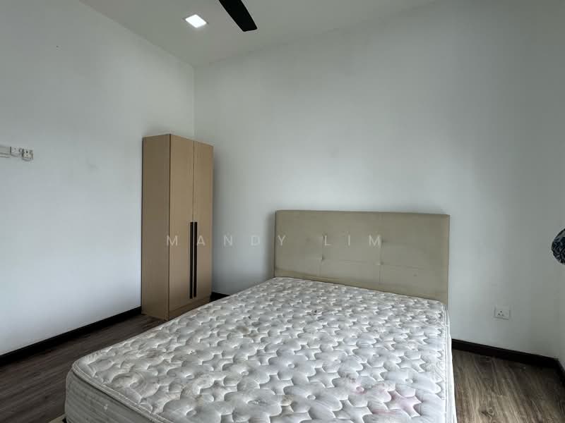 Kondominium untuk Disewa di Cristal Serin Residence - Mandy Lim - Bedroom - PropertyGuru.com.my