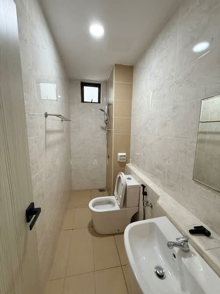 Servis Apartment untuk Dijual di D'Summit Residences - Tay Ai Ting - Bathroom - PropertyGuru.com.my