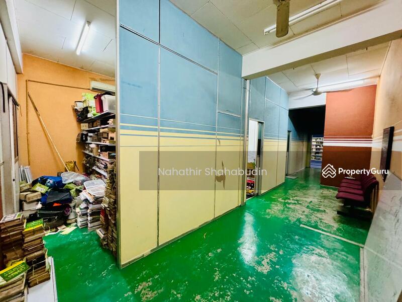 Shop / Office for Sale in Taman Padu Permai (Sungai Besar) - Nahathir Shahabudin - PropertyGuru.com.my