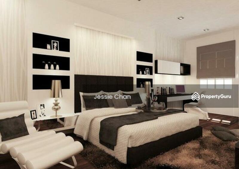 For Sale - Nilai【Corner Lot Extra 25ft BIG LAND！】28x85 Double Storey FREEHOLD First Come First Serve！