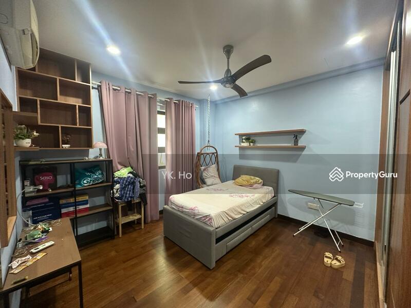 For Sale - Amberhill