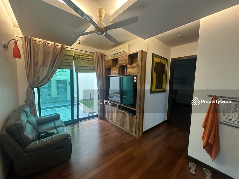 For Sale - Amberhill