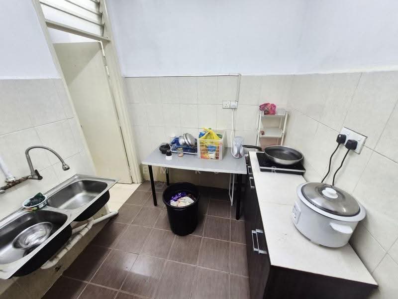 Condominium for Sale at Menara Puteri - Prem Kumar - Kitchen - PropertyGuru.com.my