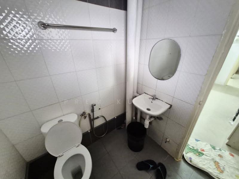 Condominium for Sale at Menara Puteri - Prem Kumar - Bathroom - PropertyGuru.com.my