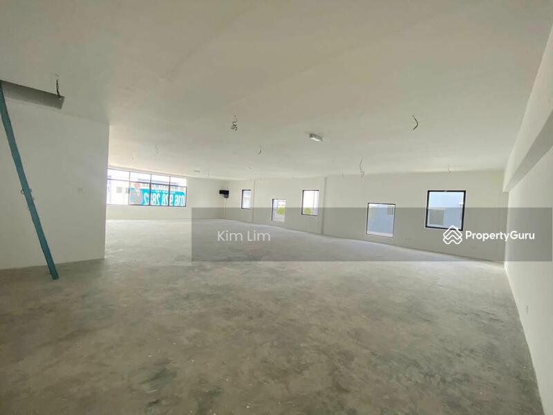 For Sale - BRAND NEW 3 STOREY CORNER FACTORY LAKE 6 MERANTI JAYA