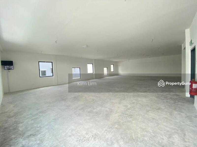 For Sale - BRAND NEW 3 STOREY CORNER FACTORY LAKE 6 MERANTI JAYA