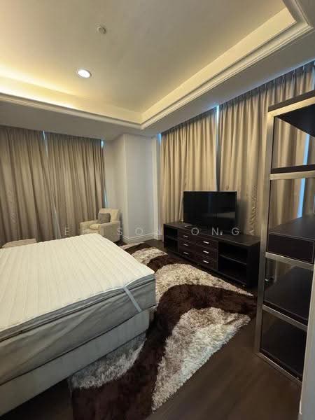 Kediaman Servis untuk Dijual di St Regis - Edison Ong - Bedroom - PropertyGuru.com.my