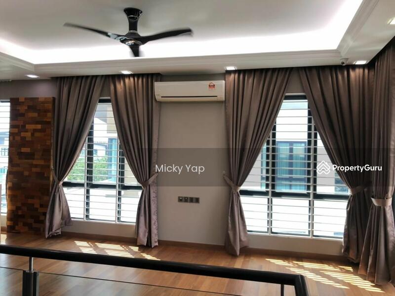 For Rent - Semi-D house at 16 Sierra