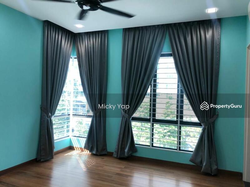 For Rent - Semi-D house at 16 Sierra