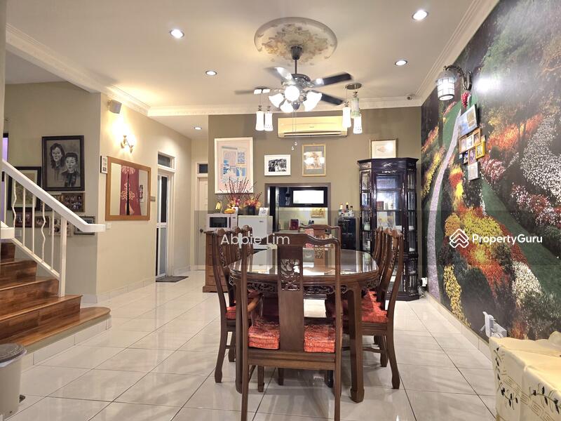 For Sale - Urgent sale Bukit Jelutong 2 sty Link Corner