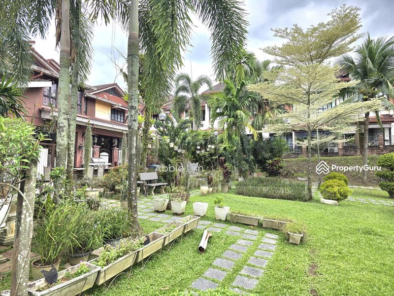 For Sale - Urgent sale Bukit Jelutong 2 sty Link Corner