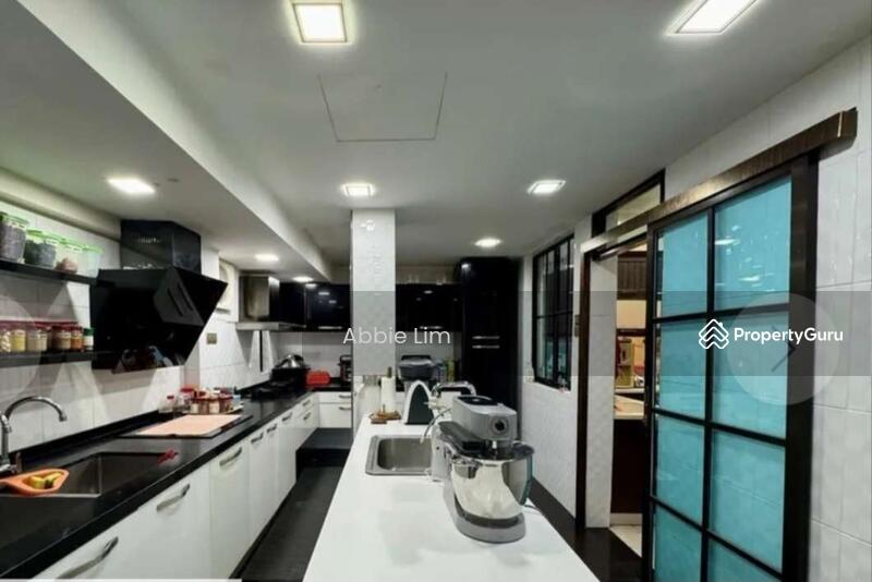 2-storey Terraced House for Sale in Bukit Jelutong (Shah Alam) - Abbie Lim - PropertyGuru.com.my