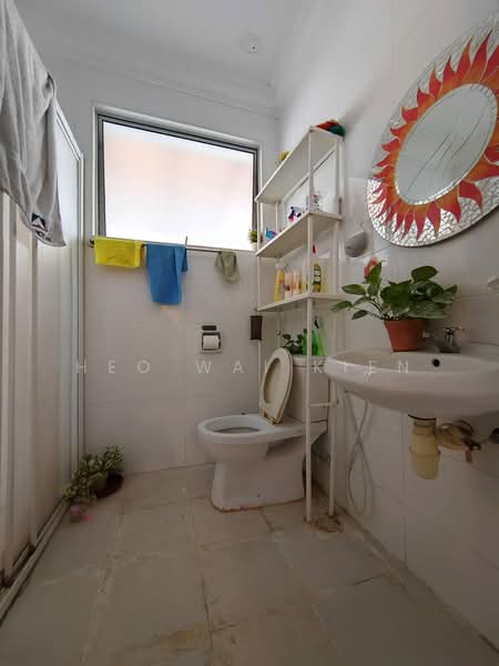 Semi-Detached House for Sale in Kota Emerald (Rawang) - Heo Wai Kien - Bathroom - PropertyGuru.com.my