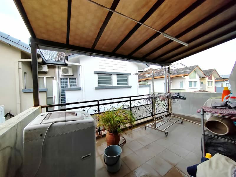 Semi-Detached House for Sale in Kota Emerald (Rawang) - Heo Wai Kien - Balcony - PropertyGuru.com.my