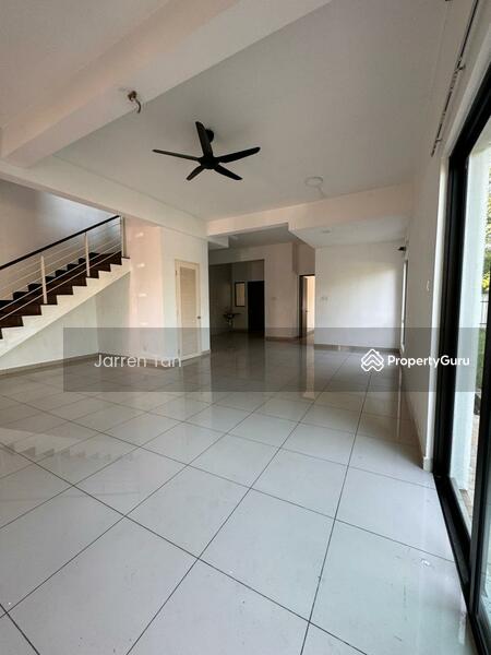 For Sale - Kinrara Kingsgate Corner