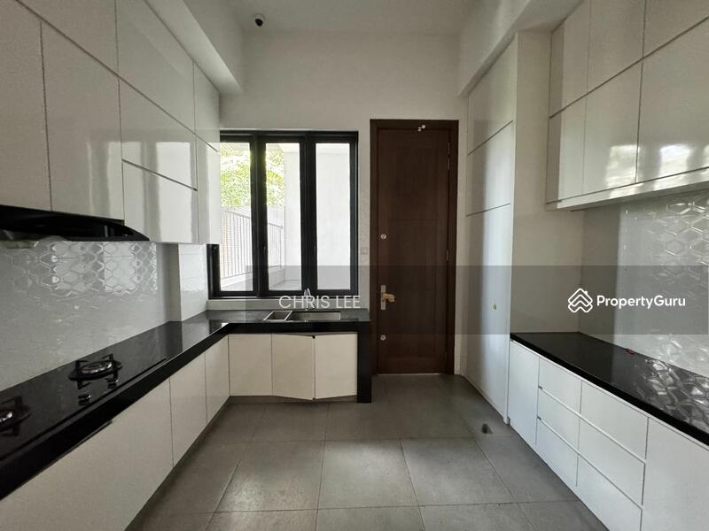 Bungalow for Sale in Country Heights Damansara (Kuala Lumpur) - CHRIS LEE - PropertyGuru.com.my