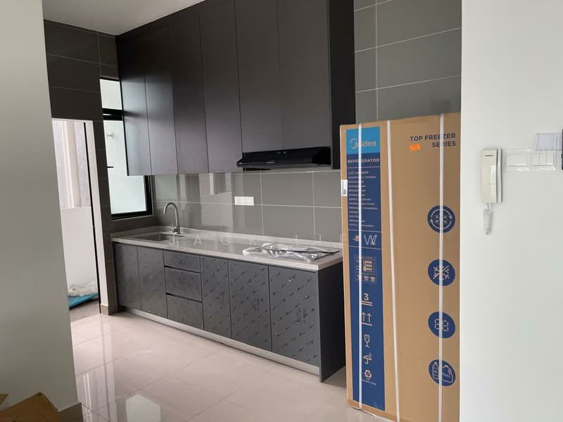 Servis Apartment untuk Disewa di 99 Residence - Jack Liew - Kitchen - PropertyGuru.com.my