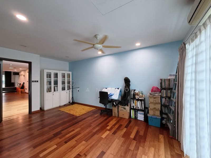Rumah Teres 3 Tingkat untuk Dijual di Taman Jelutong (Jelutong) - Qyan Goh - Study - PropertyGuru.com.my