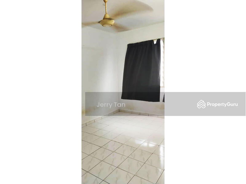 For Rent - Desa Green