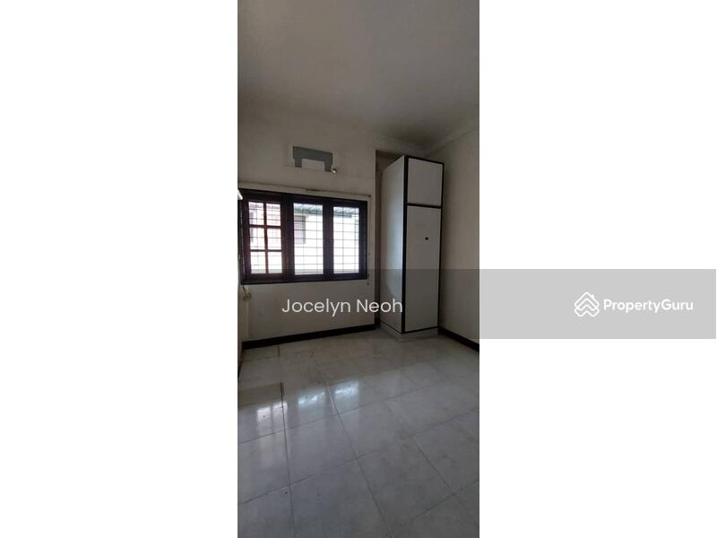 Untuk Dijual - 2 Storey Corner for Sale@ Taman Tenang