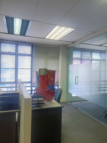 Untuk Disewa - Shop-office at Usj 9