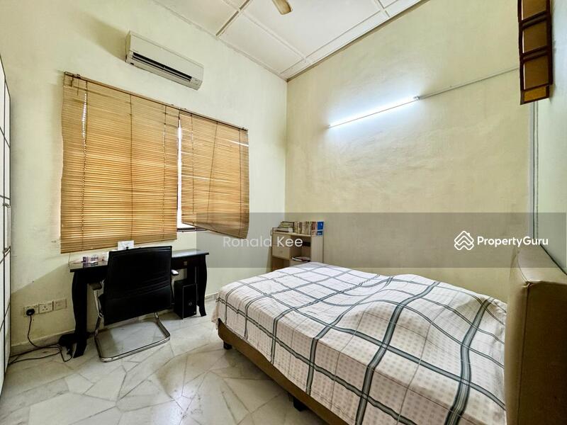 Untuk Dijual - Pulau Tikus Air Rajah Semi-D 3100sqft
