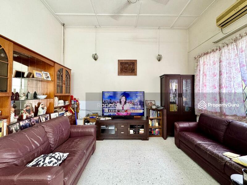 Untuk Dijual - Pulau Tikus Air Rajah Semi-D 3100sqft