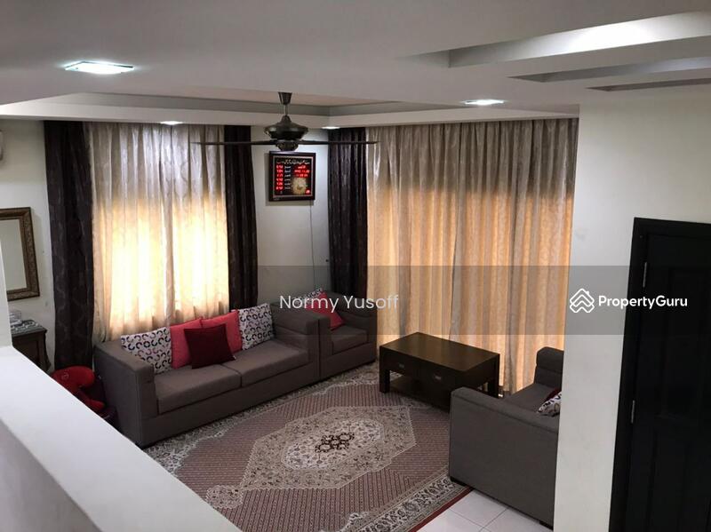 2-storey Terraced House for Sale in Bukit Jelutong (Shah Alam) - Normy Yusoff - PropertyGuru.com.my