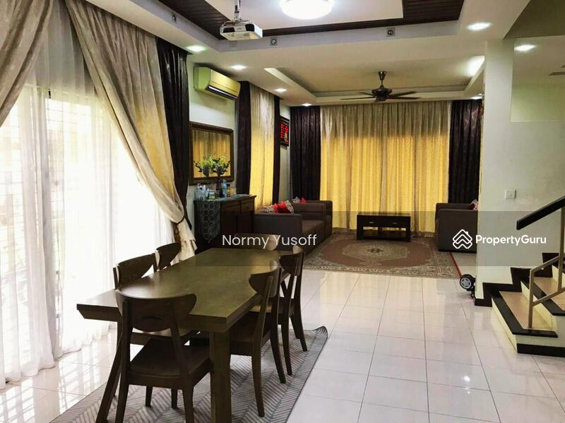 2-storey Terraced House for Sale in Bukit Jelutong (Shah Alam) - Normy Yusoff - PropertyGuru.com.my