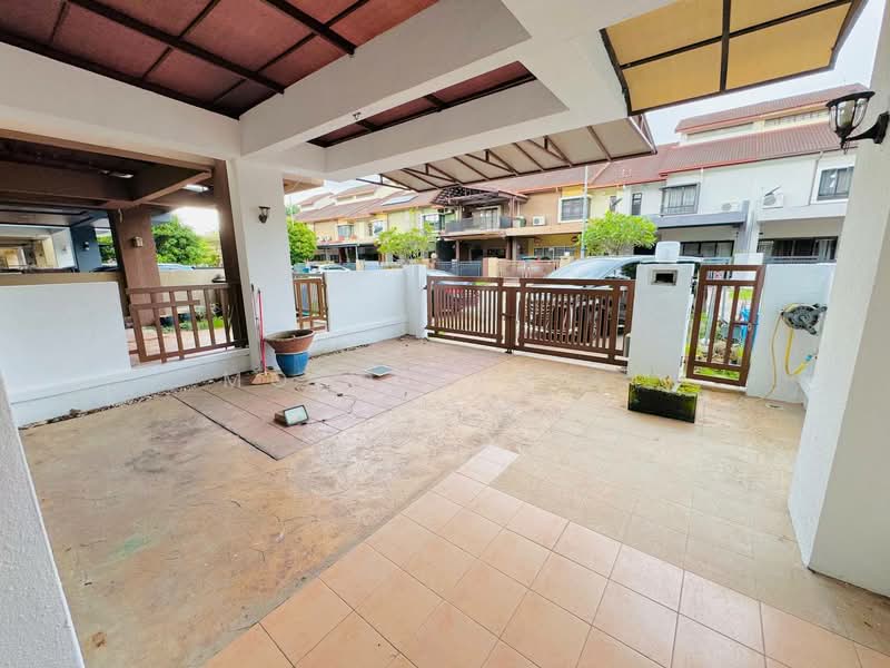 2-storey Terraced House for Sale in Bukit Jelutong (Shah Alam) - Mohd Fadzli - Exterior - PropertyGuru.com.my