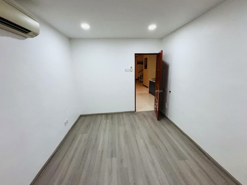 2-storey Terraced House for Sale in Bukit Jelutong (Shah Alam) - Mohd Fadzli - Interior - PropertyGuru.com.my