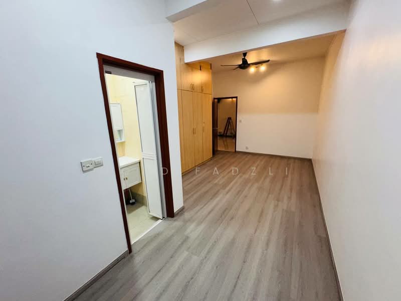 2-storey Terraced House for Sale in Bukit Jelutong (Shah Alam) - Mohd Fadzli - Interior - PropertyGuru.com.my