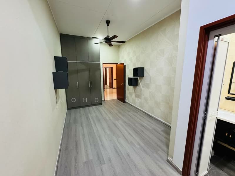 2-storey Terraced House for Sale in Bukit Jelutong (Shah Alam) - Mohd Fadzli - Interior - PropertyGuru.com.my